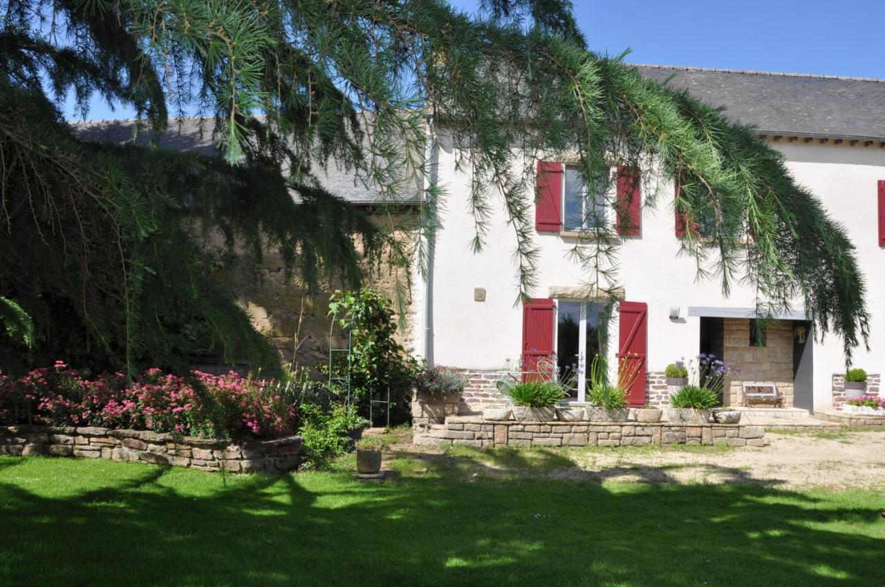 Perrault Gites Loscouet-sur-Meu エクステリア 写真