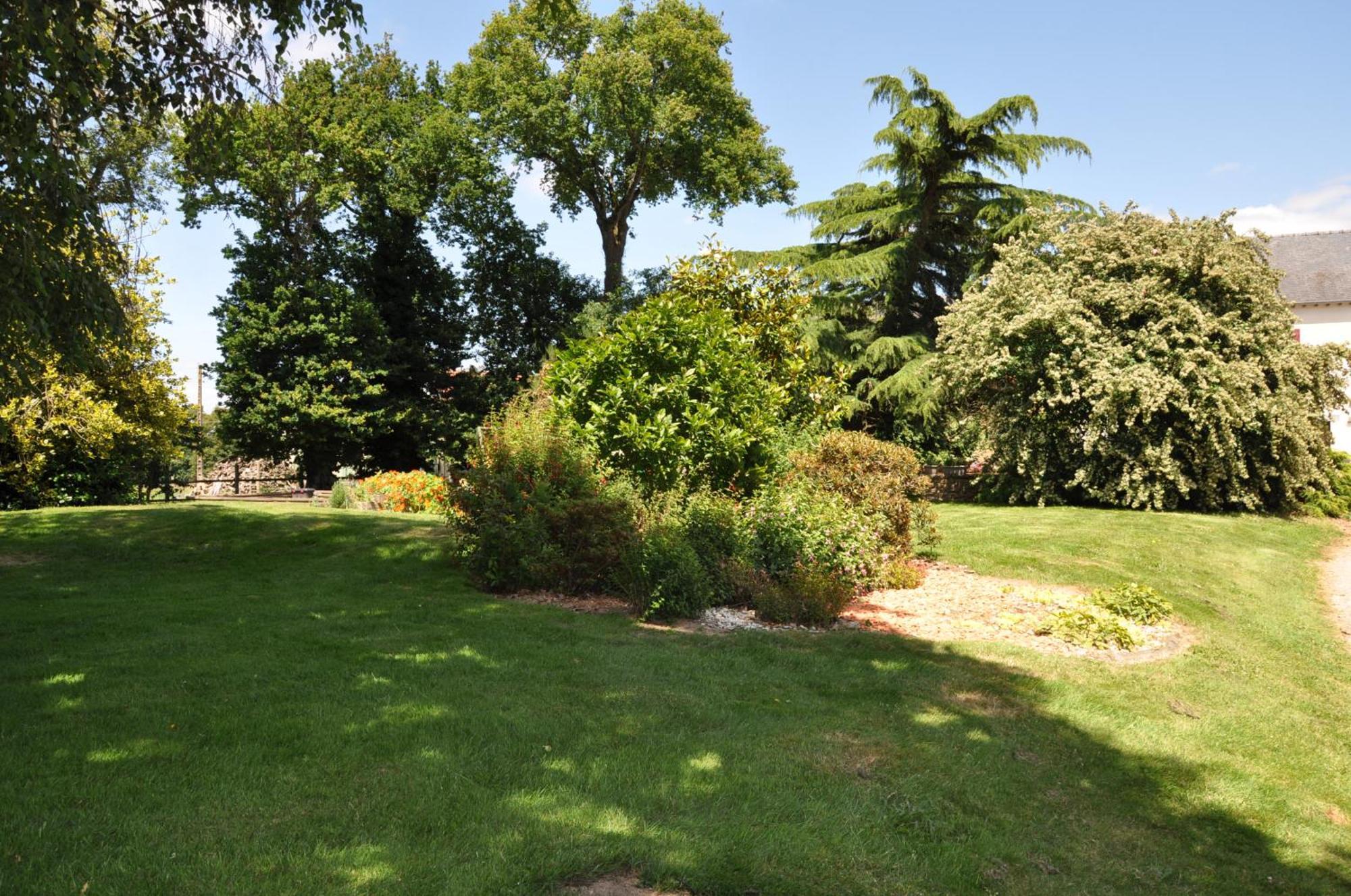 Perrault Gites Loscouet-sur-Meu エクステリア 写真