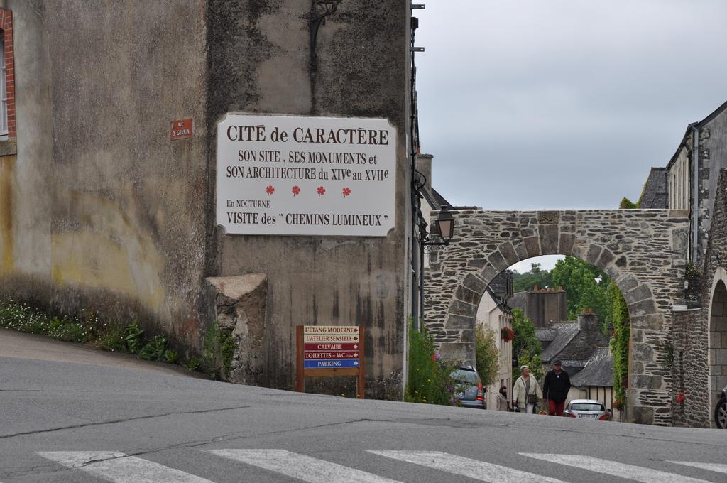 Perrault Gites Loscouet-sur-Meu エクステリア 写真