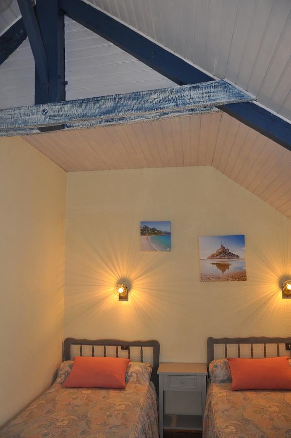 Perrault Gites Loscouet-sur-Meu エクステリア 写真